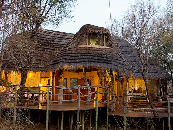 Jaci's Safari Lodge -Lodge 